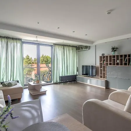 Apartment Apartamentai Palangoje, Daukanto Gatve 10 *